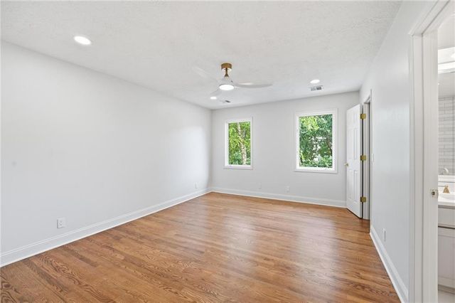 3353 W 129th Terrace, Leawood, KS 66209