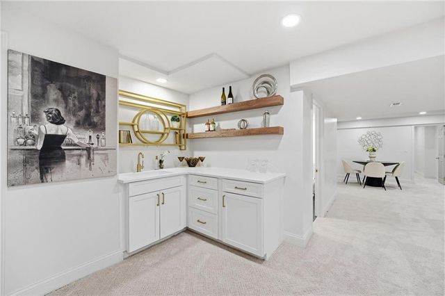 3353 W 129th Terrace, Leawood, KS 66209