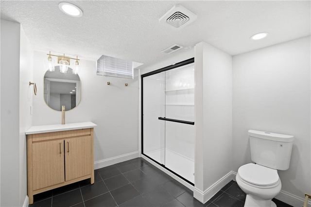 3353 W 129th Terrace, Leawood, KS 66209