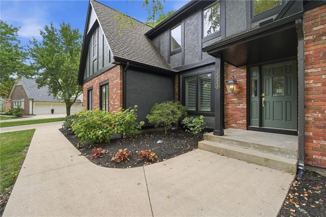 3353 W 129th Terrace, Leawood, KS 66209