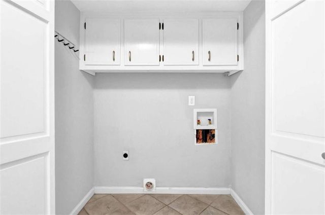 3847 Viking Court, Atlanta, GA 30360