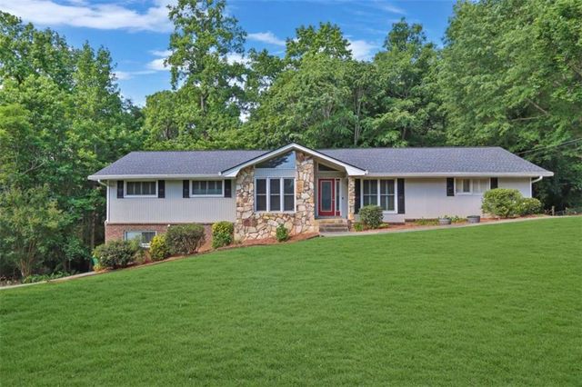 3847 Viking Court, Atlanta, GA 30360