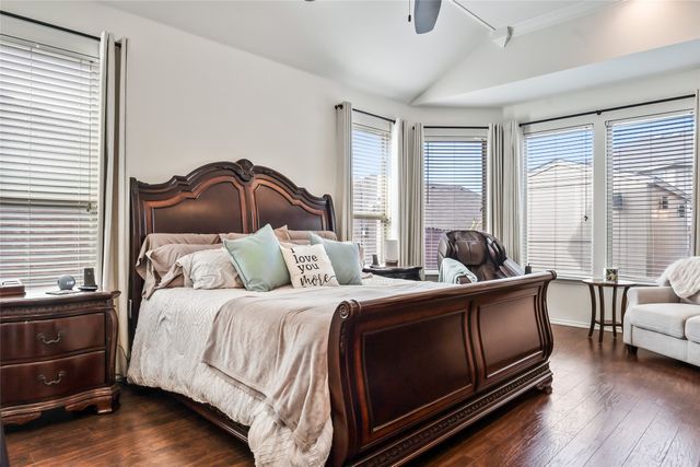 5617 Ridge Lake Drive, Fort Worth, TX 76244