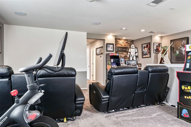 5617 Ridge Lake Drive, Fort Worth, TX 76244