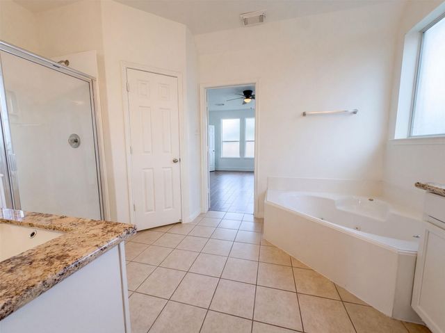 7618 Crescent Lake Court, Rosenberg, TX 77469