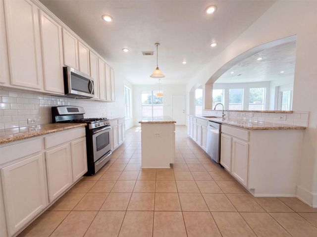 7618 Crescent Lake Court, Rosenberg, TX 77469