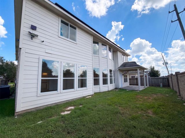 7618 Crescent Lake Court, Rosenberg, TX 77469