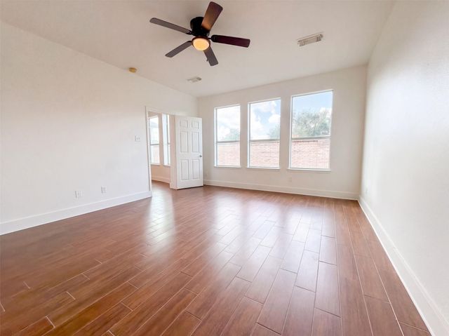 7618 Crescent Lake Court, Rosenberg, TX 77469