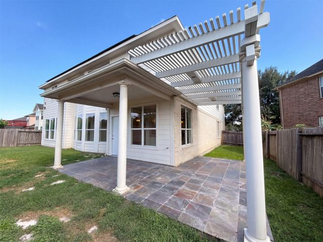 7618 Crescent Lake Court, Rosenberg, TX 77469