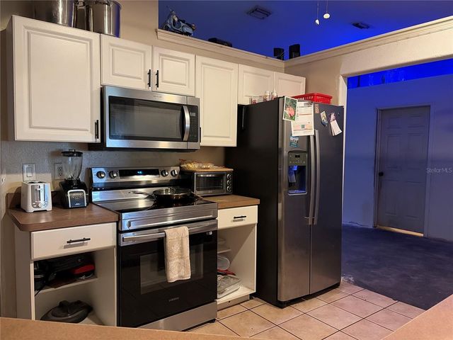 1104 67TH AVENUE W, Bradenton, FL 34207