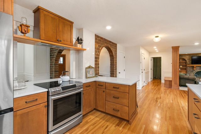 1012 45th Street, West Des Moines, IA 50266