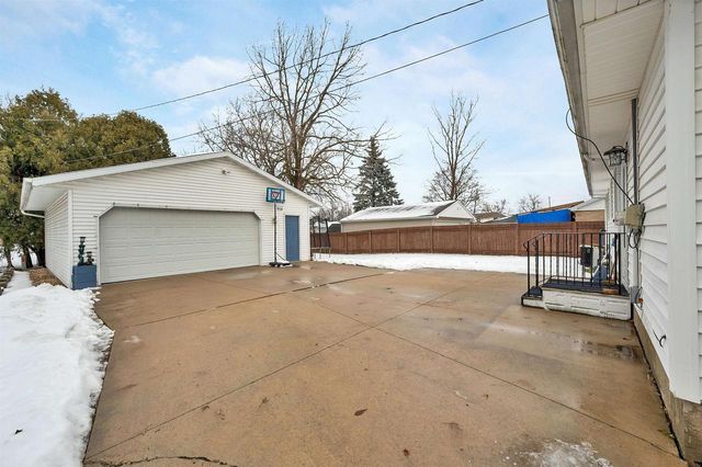 1035 ETHEL AVENUE, Green Bay, WI 54303