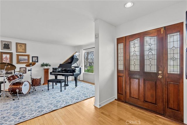 25459 Cariz Drive, Valencia, CA 91355