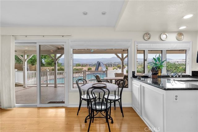 25459 Cariz Drive, Valencia, CA 91355