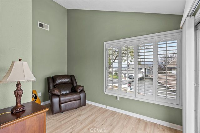 25459 Cariz Drive, Valencia, CA 91355