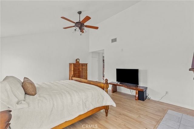 25459 Cariz Drive, Valencia, CA 91355