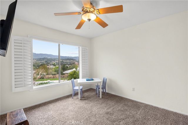 25459 Cariz Drive, Valencia, CA 91355