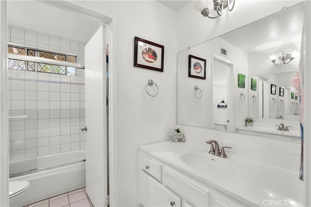 25459 Cariz Drive, Valencia, CA 91355