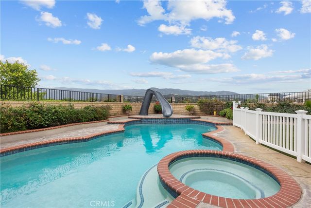 25459 Cariz Drive, Valencia, CA 91355