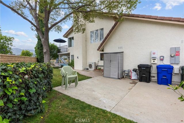 25459 Cariz Drive, Valencia, CA 91355