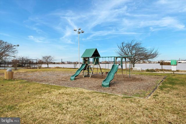 3003 HARBOUR DR, Palmyra, NJ 08065