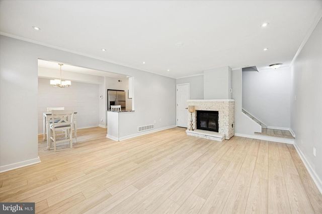 3003 HARBOUR DR, Palmyra, NJ 08065