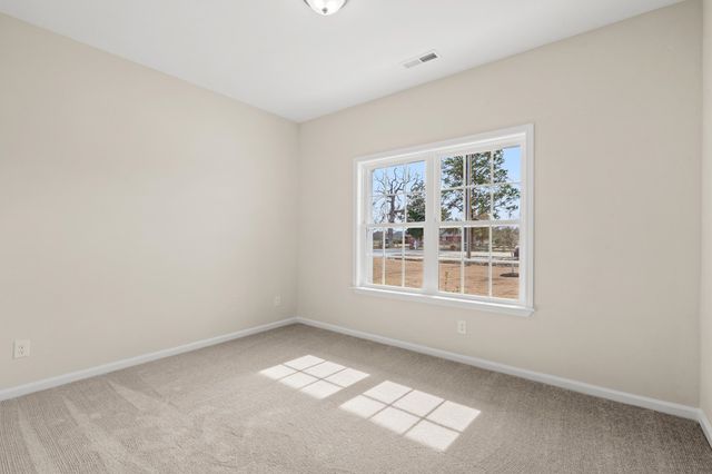 1134 W Business 9, Loris, SC 29569