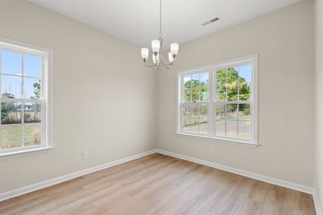 1134 W Business 9, Loris, SC 29569