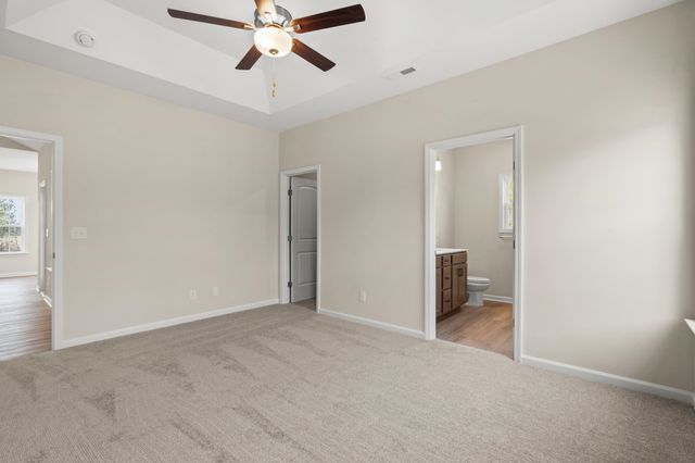 1134 W Business 9, Loris, SC 29569