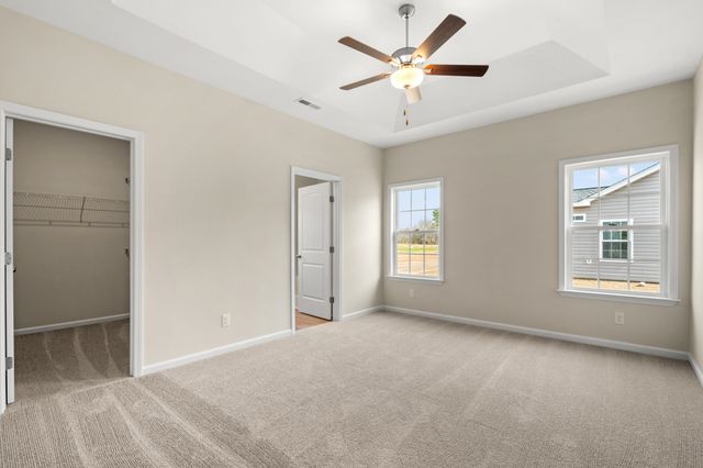 1134 W Business 9, Loris, SC 29569