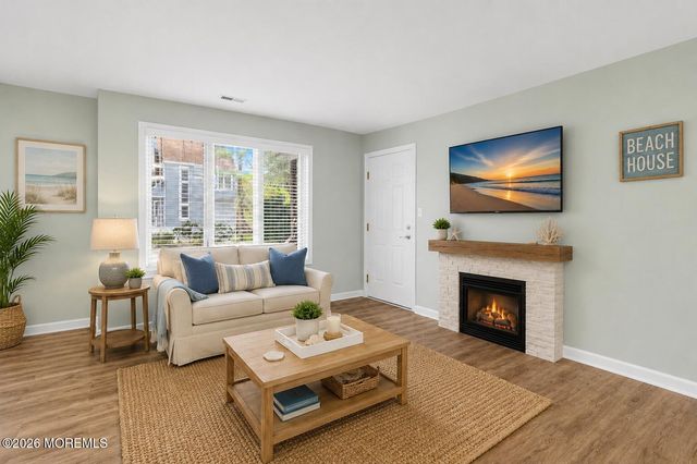 1 Central Avenue 8, Atlantic Highlands, NJ 07716