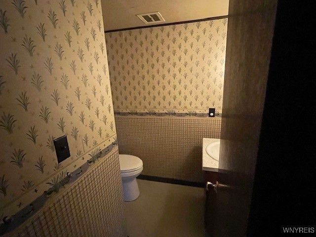 259 Evane Drive, Cheektowaga, NY 14043