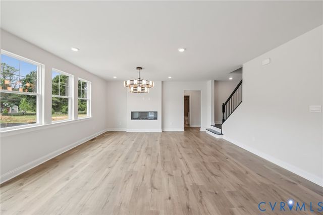 3909 Lyons Mill Ln, Glen Allen, VA 23059