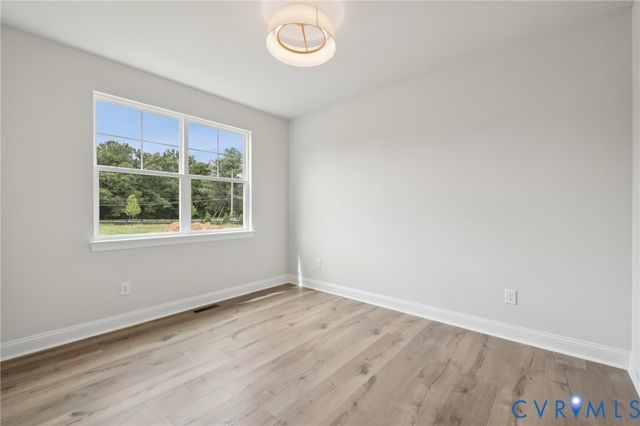 3909 Lyons Mill Ln, Glen Allen, VA 23059