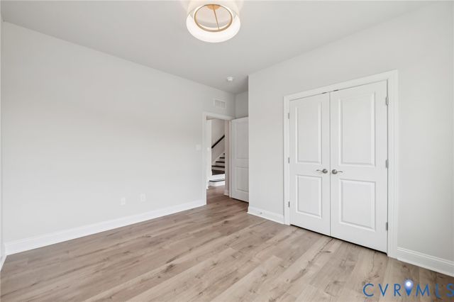 3909 Lyons Mill Ln, Glen Allen, VA 23059