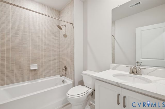 3909 Lyons Mill Ln, Glen Allen, VA 23059