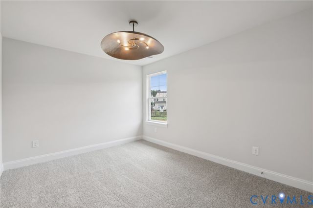 3909 Lyons Mill Ln, Glen Allen, VA 23059