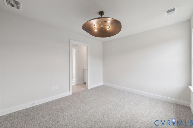 3909 Lyons Mill Ln, Glen Allen, VA 23059