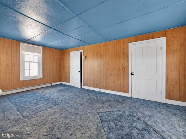 15845 KUTZTOWN RD, Maxatawny, PA 19538
