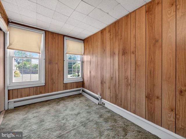 15845 KUTZTOWN RD, Maxatawny, PA 19538