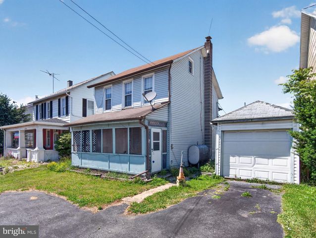15845 KUTZTOWN RD, Maxatawny, PA 19538