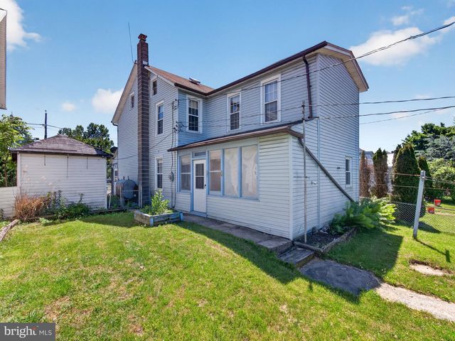 15845 KUTZTOWN RD, Maxatawny, PA 19538