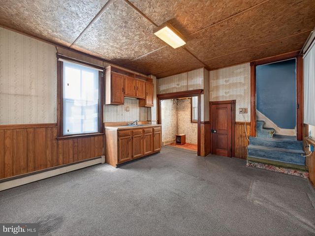 15845 KUTZTOWN RD, Maxatawny, PA 19538