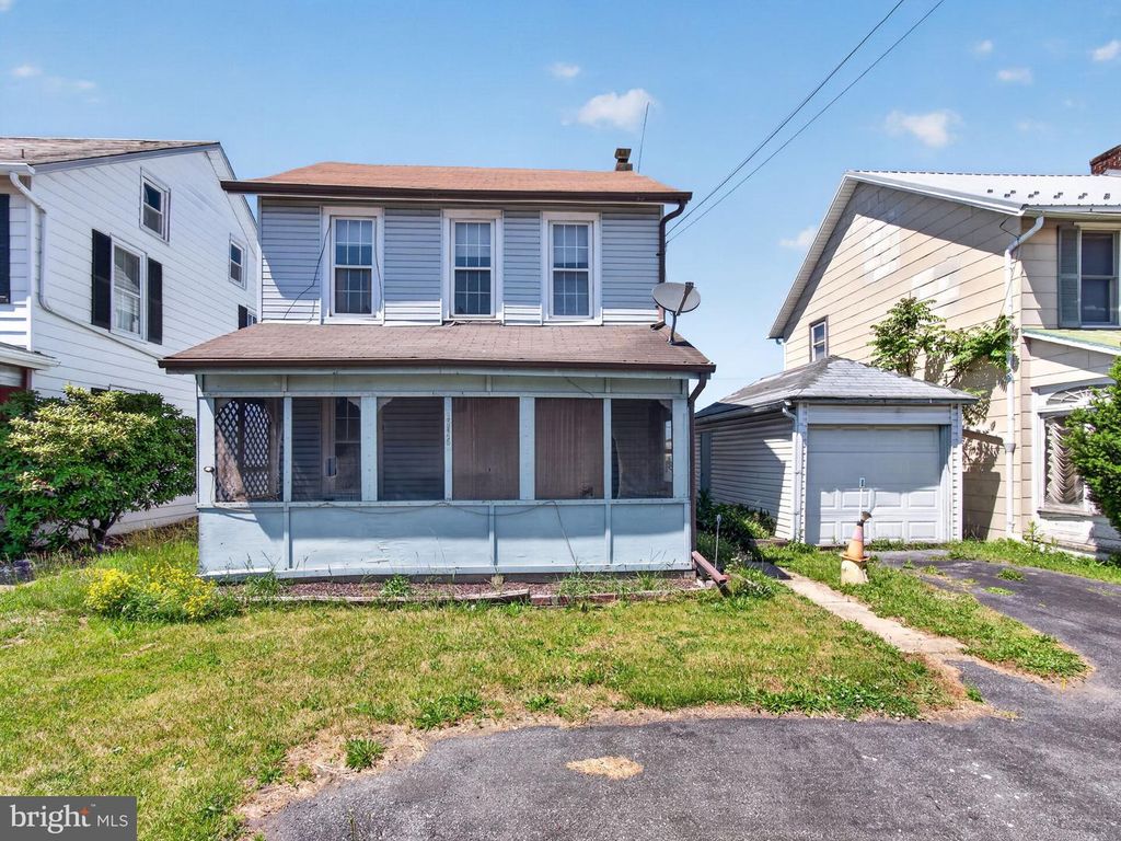 15845 KUTZTOWN RD, Maxatawny, PA 19538