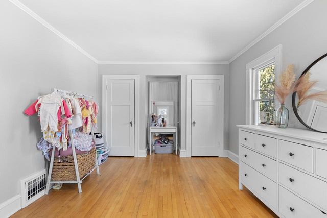 2403 S 109th STREET, West Allis, WI 53227