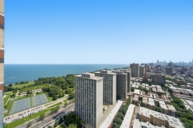 3660 N lake shore Drive 3903, Chicago, IL 60613