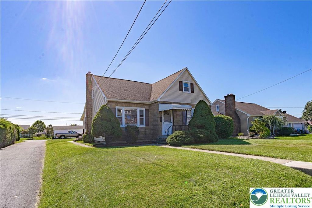 1115 Chestnut Street, Coplay Boro, PA 18037