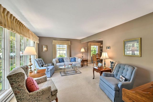 6530 S 116th STREET, Franklin, WI 53132