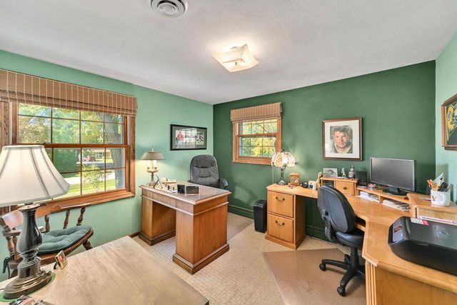 6530 S 116th STREET, Franklin, WI 53132