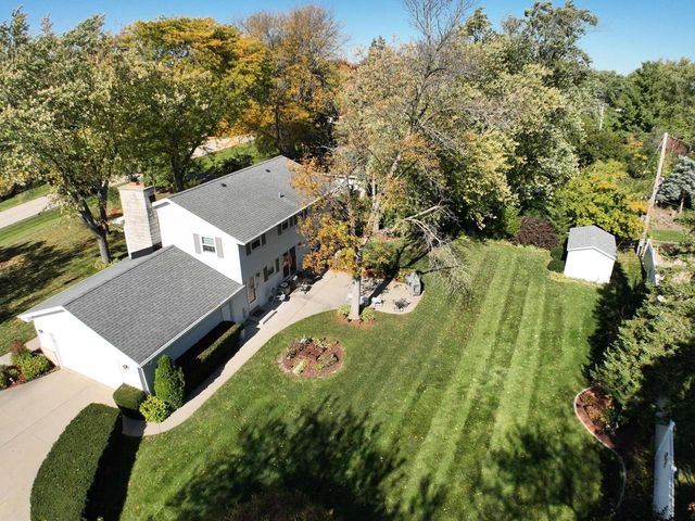 6530 S 116th STREET, Franklin, WI 53132